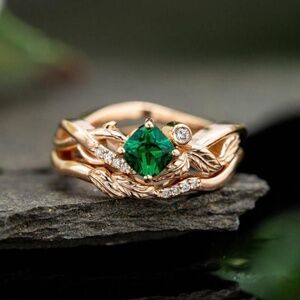 **KSENIA* Gold x Green Rhinestone Zircon Fashion Watch Size 9